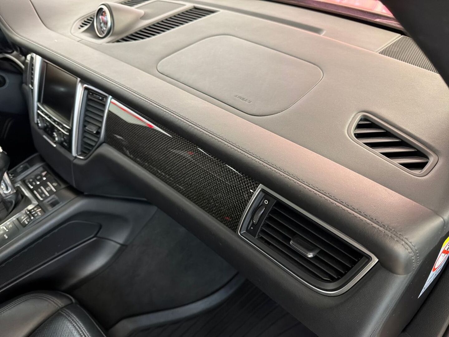 PORSCHE Macan 2015