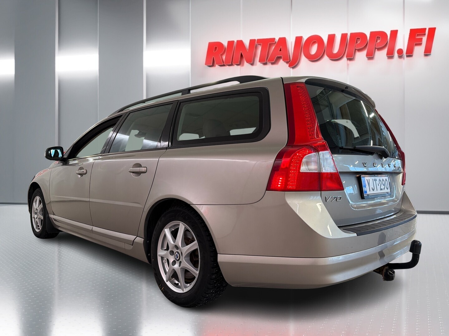 VOLVO V70 2008