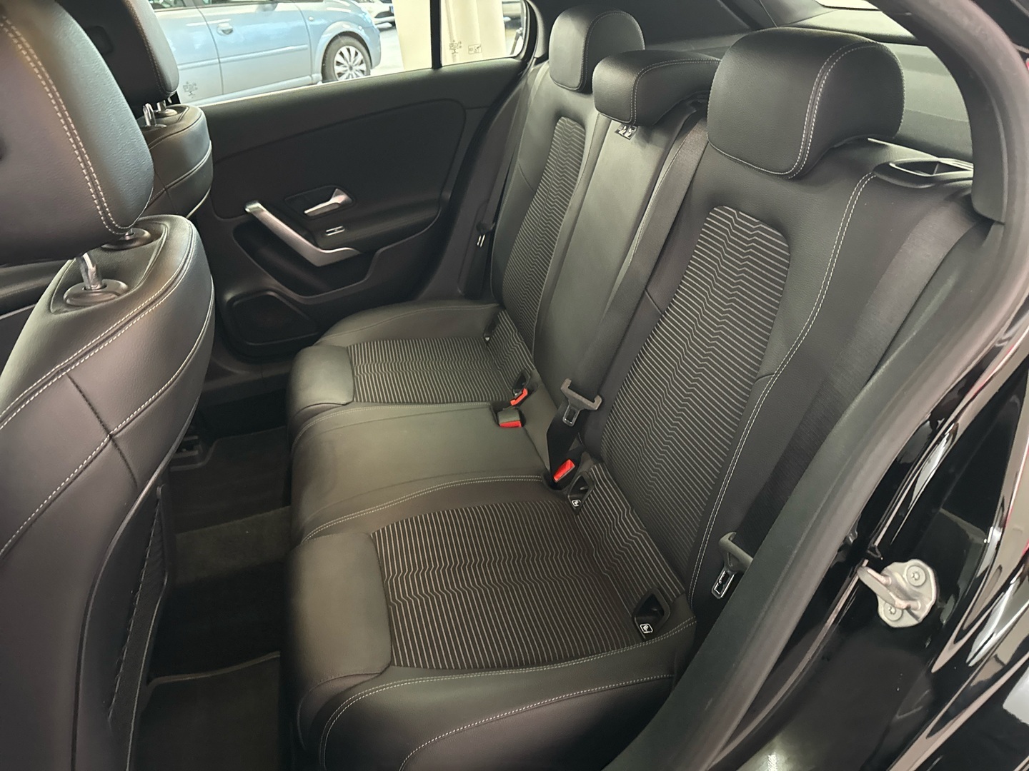 MERCEDES-BENZ A 2019