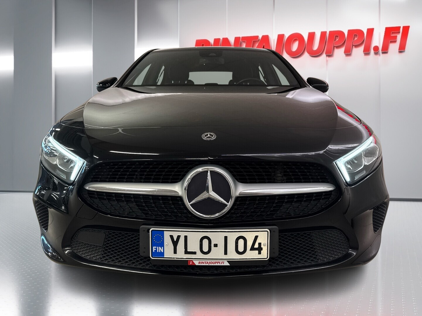 MERCEDES-BENZ A 2019