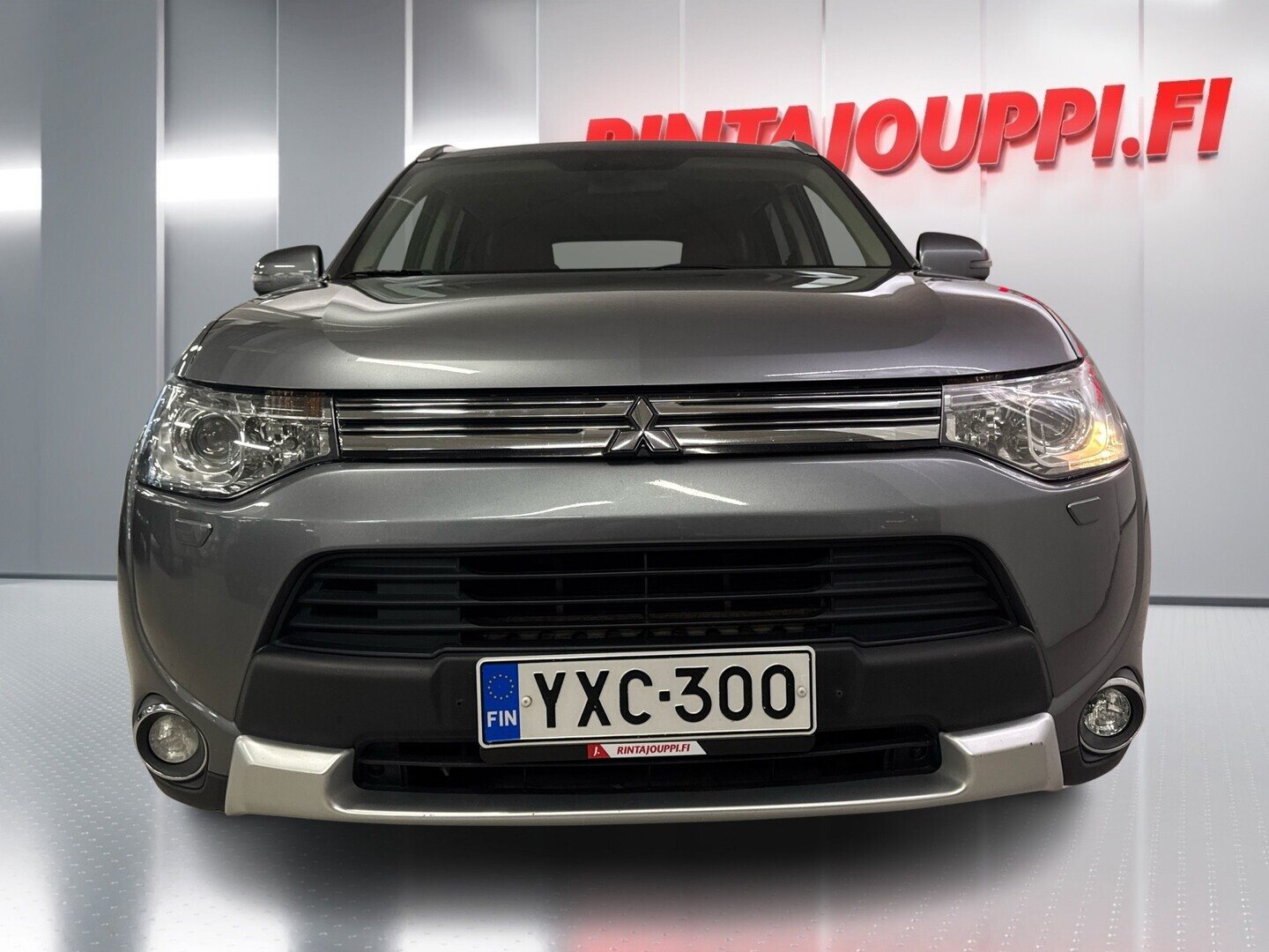 MITSUBISHI Outlander PHEV 2015