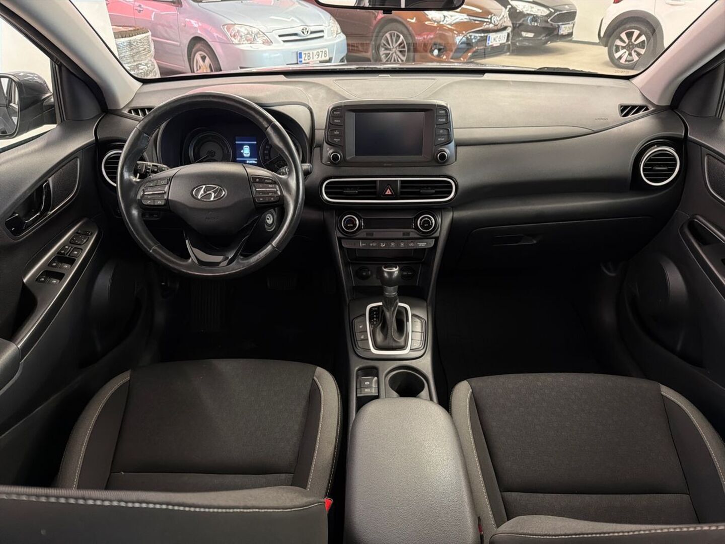 HYUNDAI KONA 15