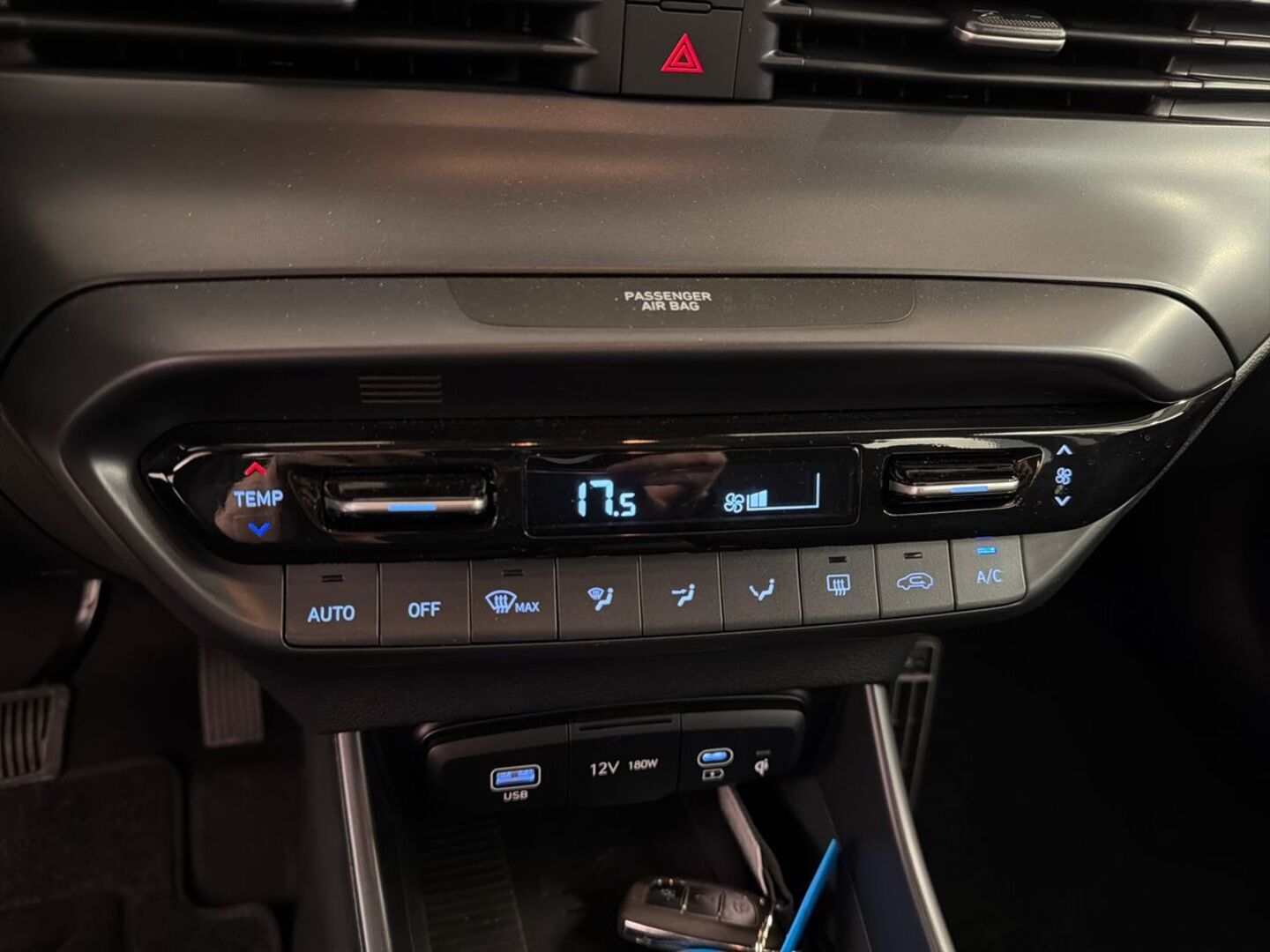 HYUNDAI i20 Hatchback 2024