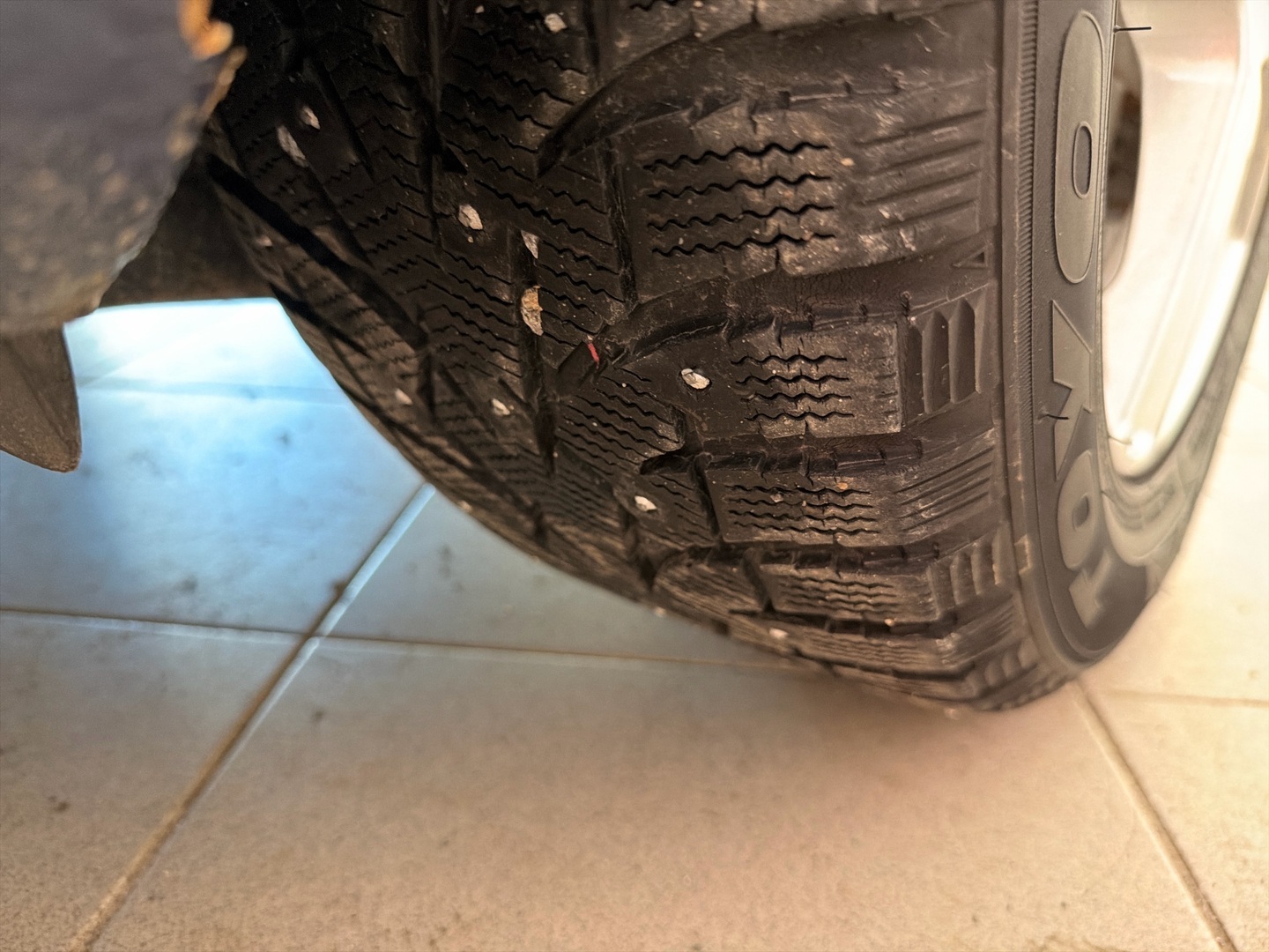 VOLKSWAGEN Golf 2012