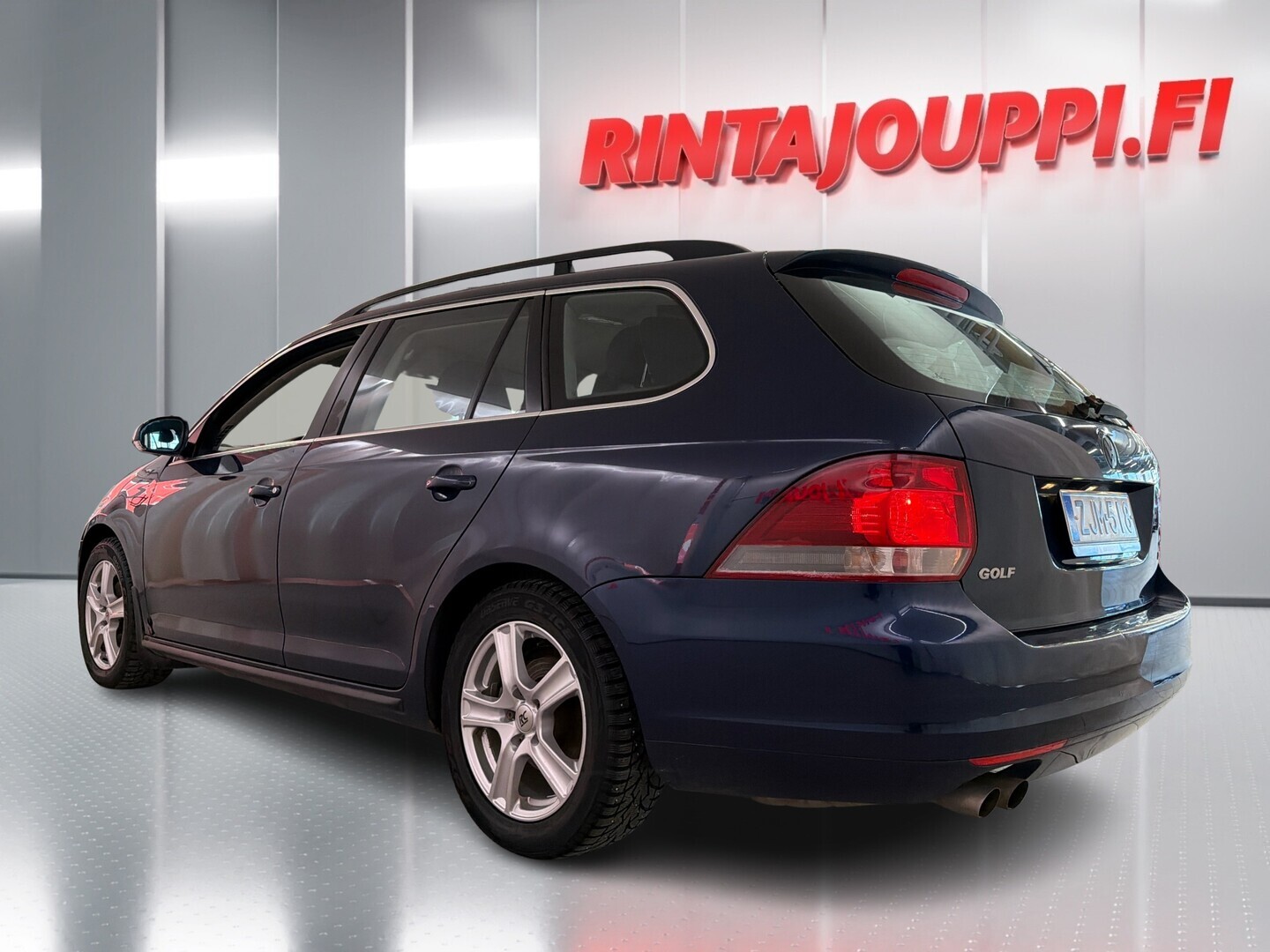 VOLKSWAGEN Golf 2012