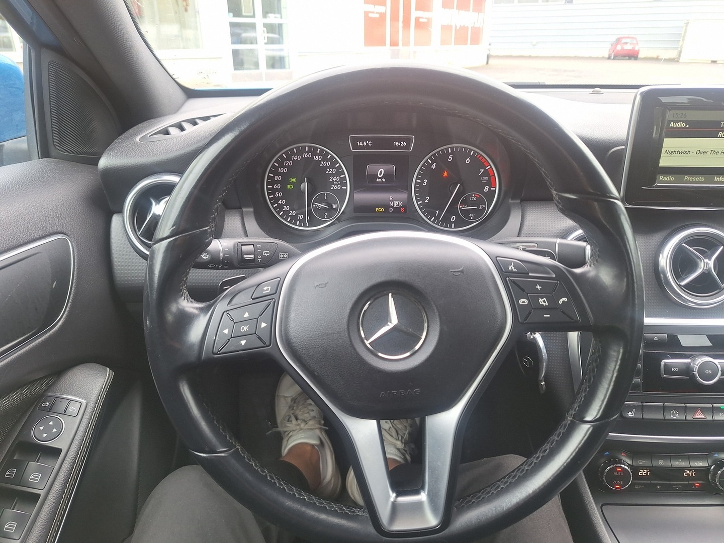 MERCEDES-BENZ A 7