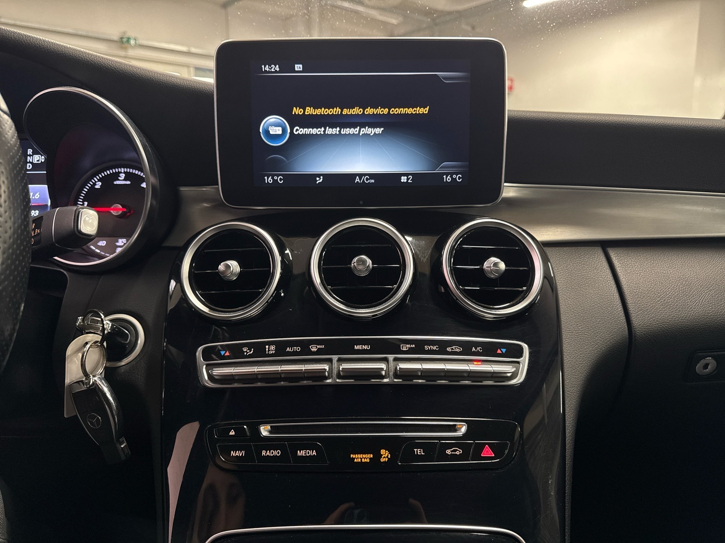 MERCEDES-BENZ C 2015