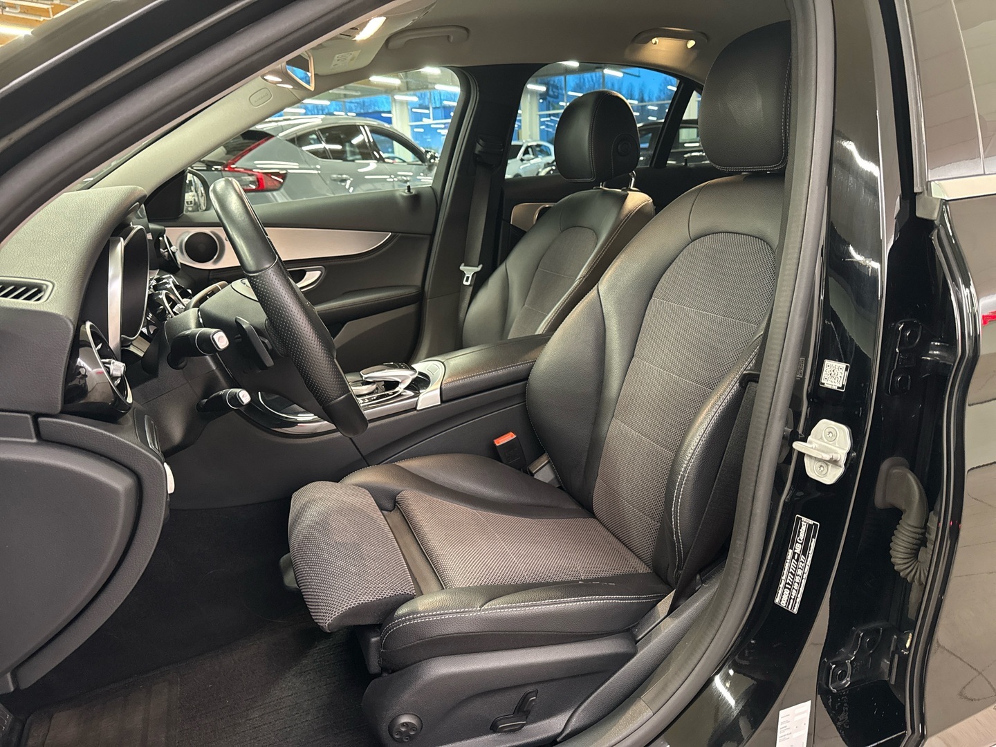 MERCEDES-BENZ C 2015