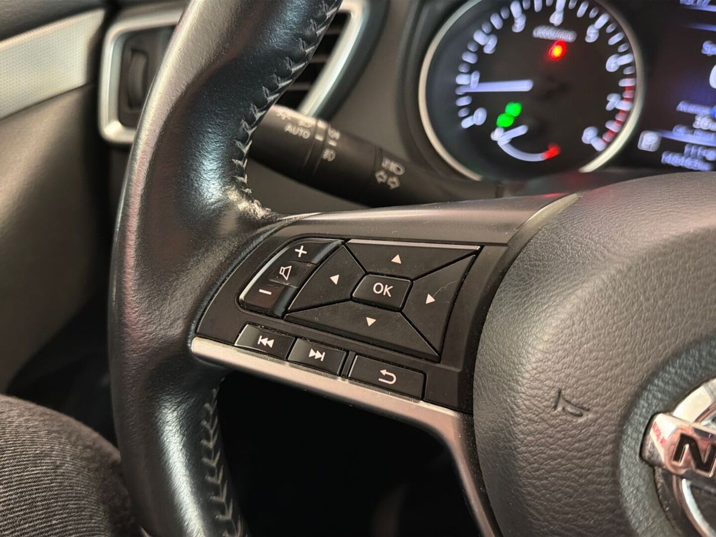 NISSAN Qashqai 2019