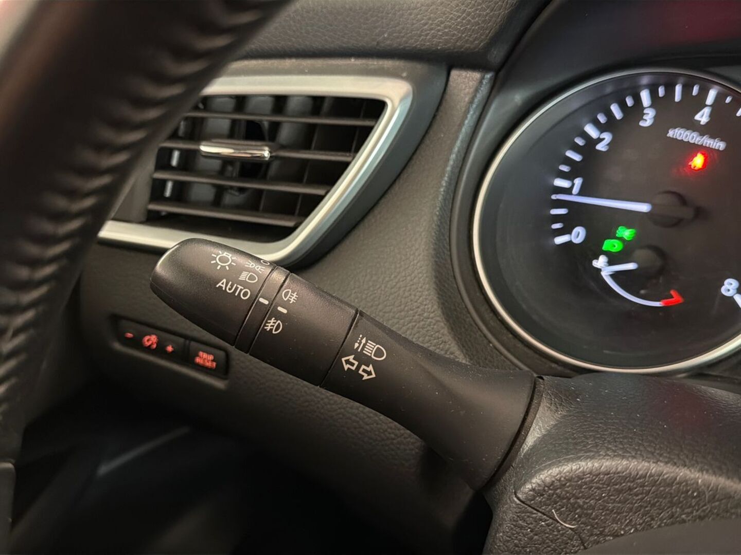 NISSAN Qashqai 2019