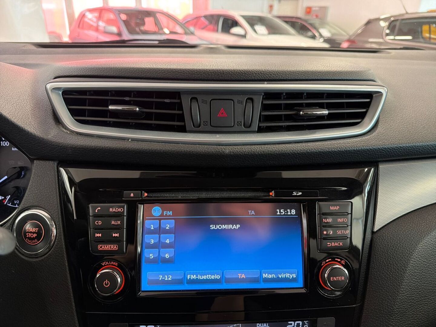 NISSAN Qashqai 2019