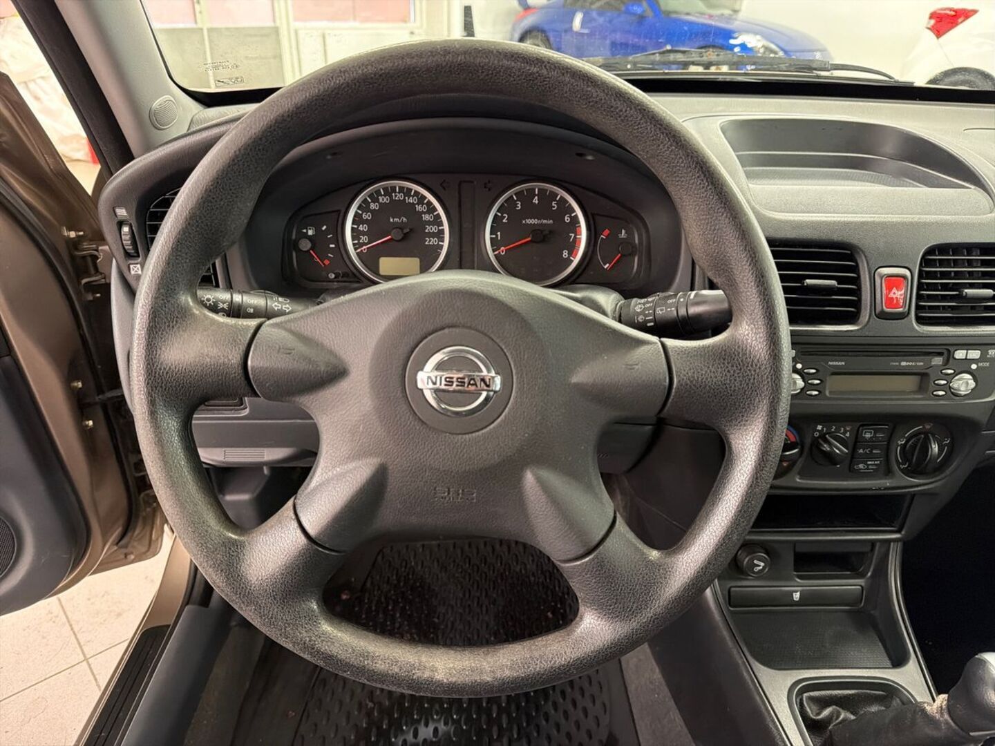 NISSAN Almera 16