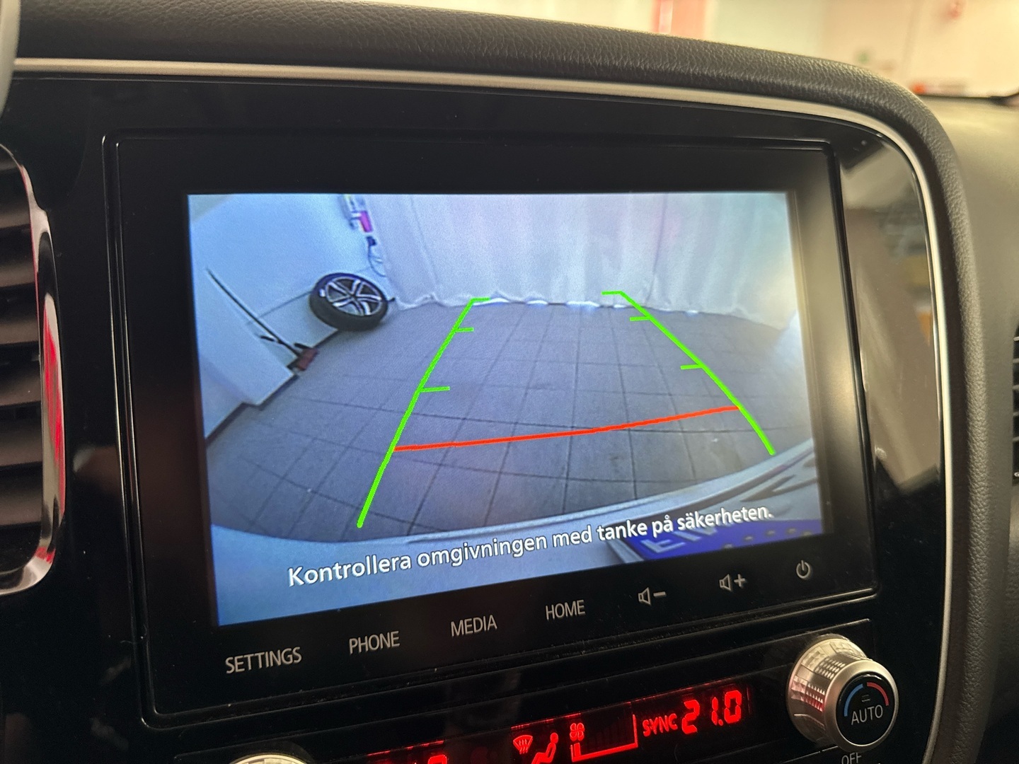 MITSUBISHI Outlander PHEV 2020