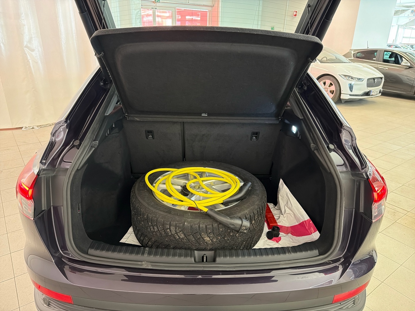 AUDI Q4 e-tron 2023