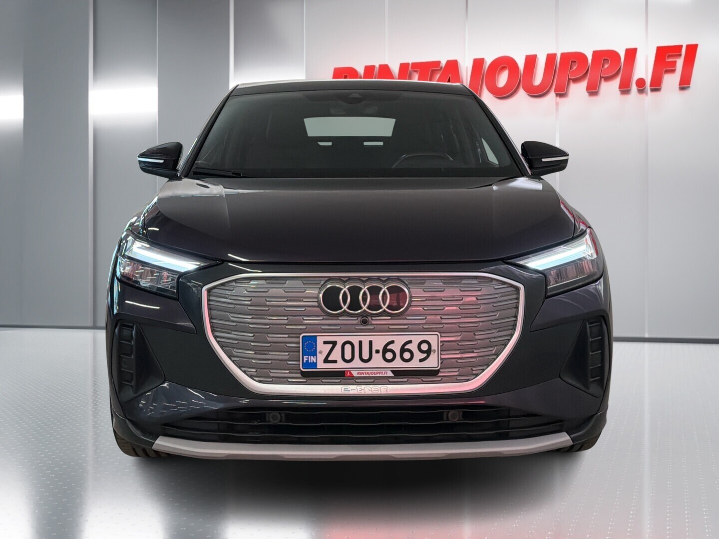 AUDI Q4 e-tron 2023