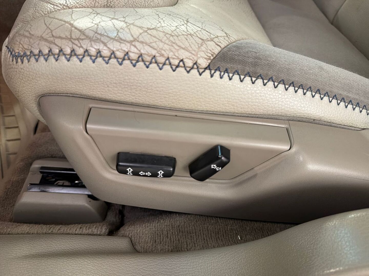 VOLVO XC70 2006