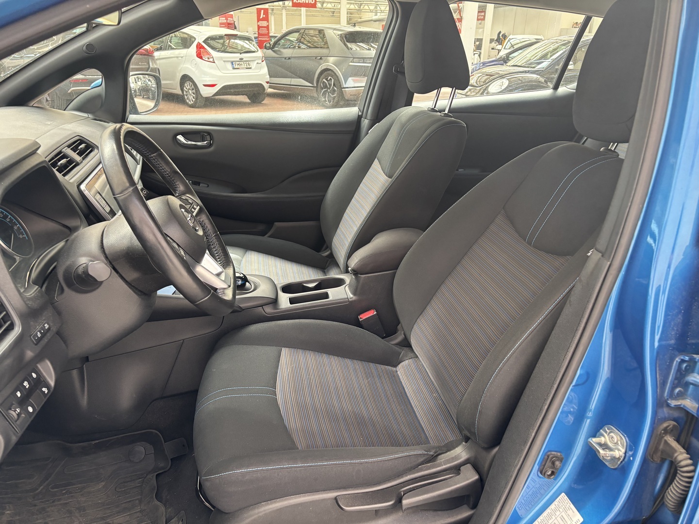 NISSAN Leaf 2021