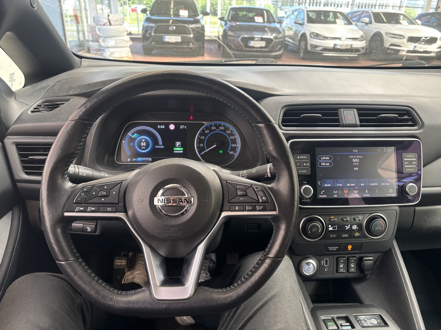 NISSAN Leaf 2021