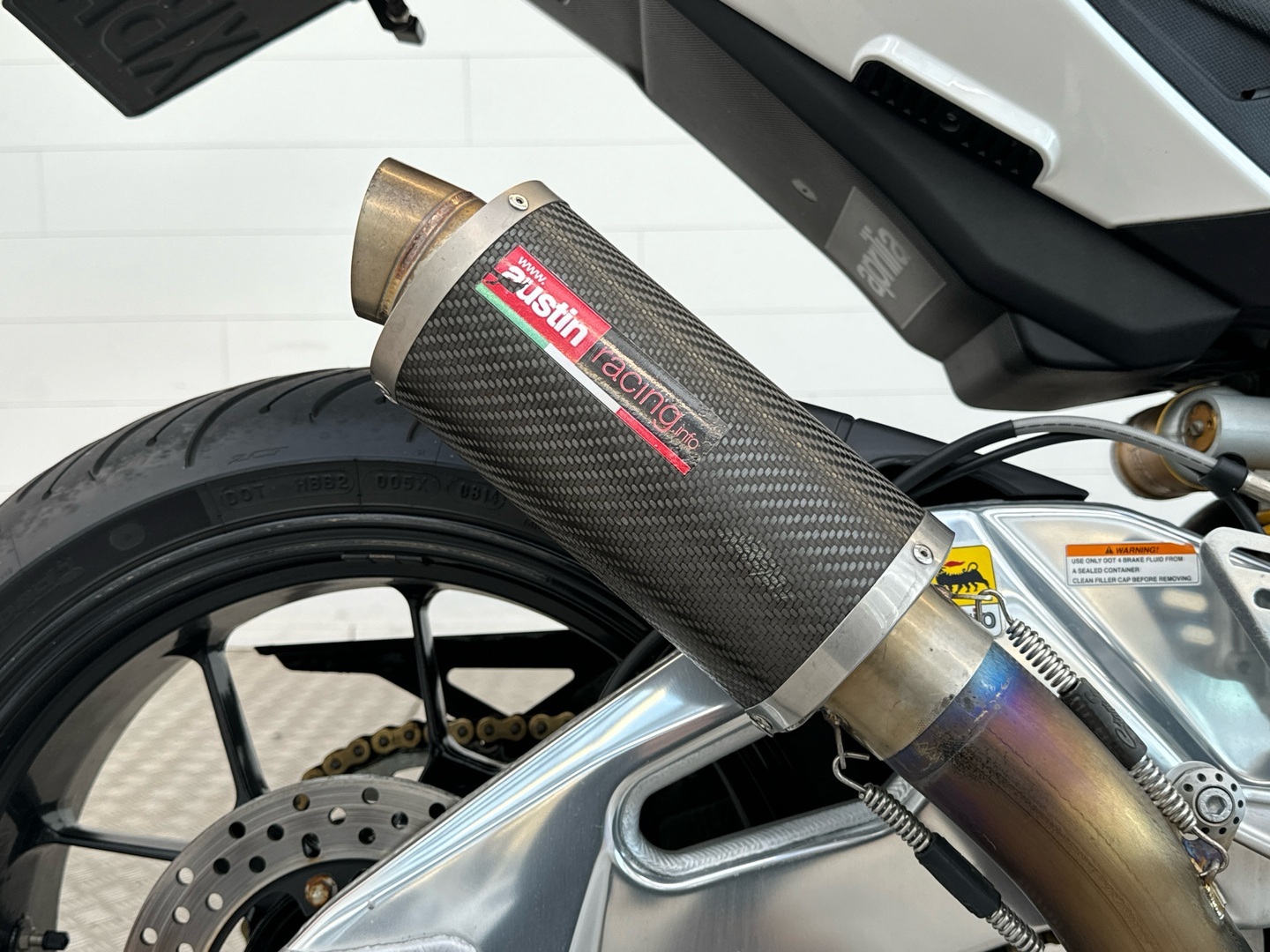 APRILIA RSV4 2010