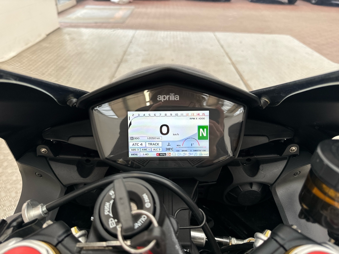 APRILIA RSV4 2017