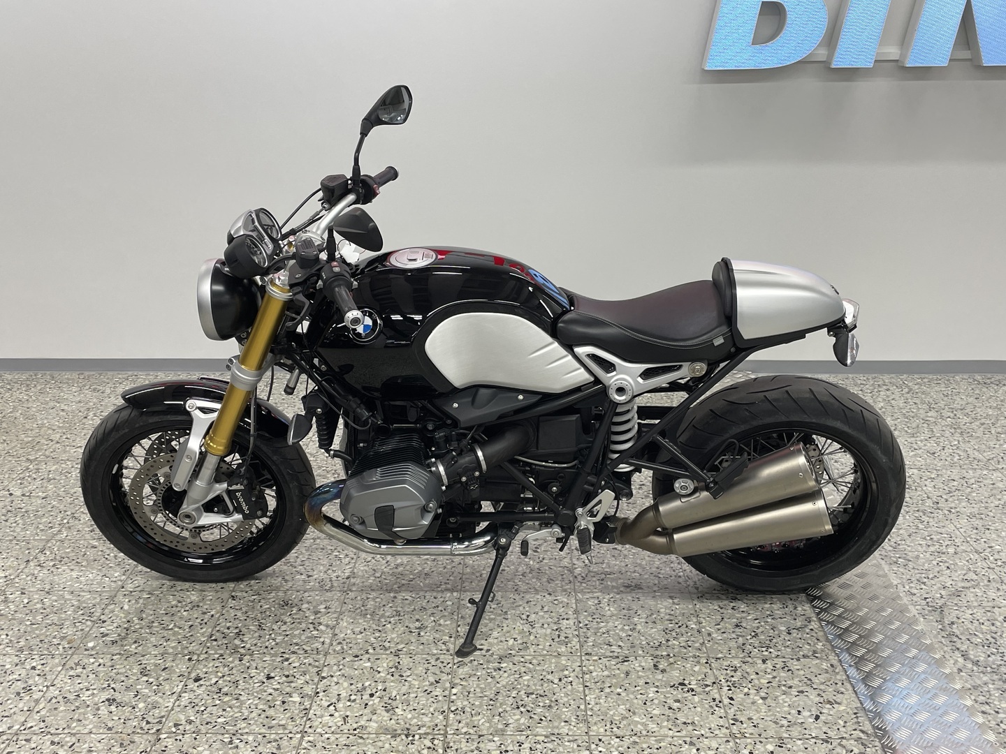 BMW R 2014