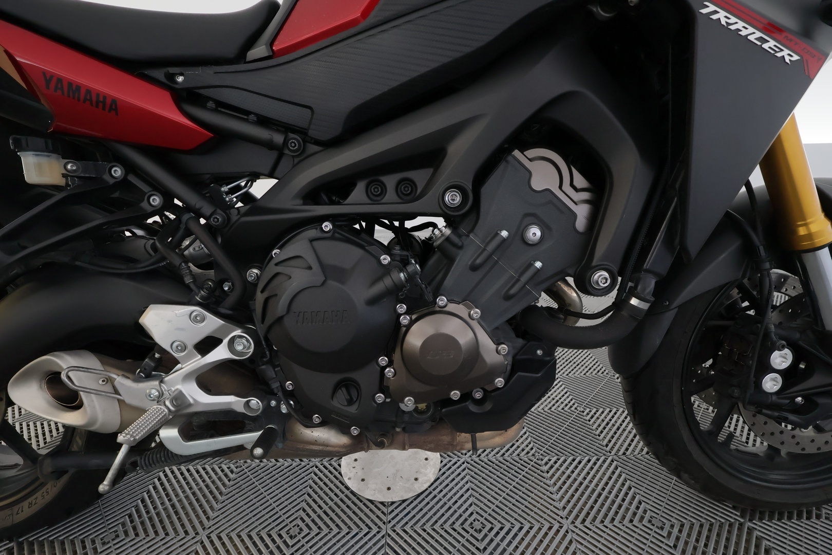 YAMAHA MT-09 2015
