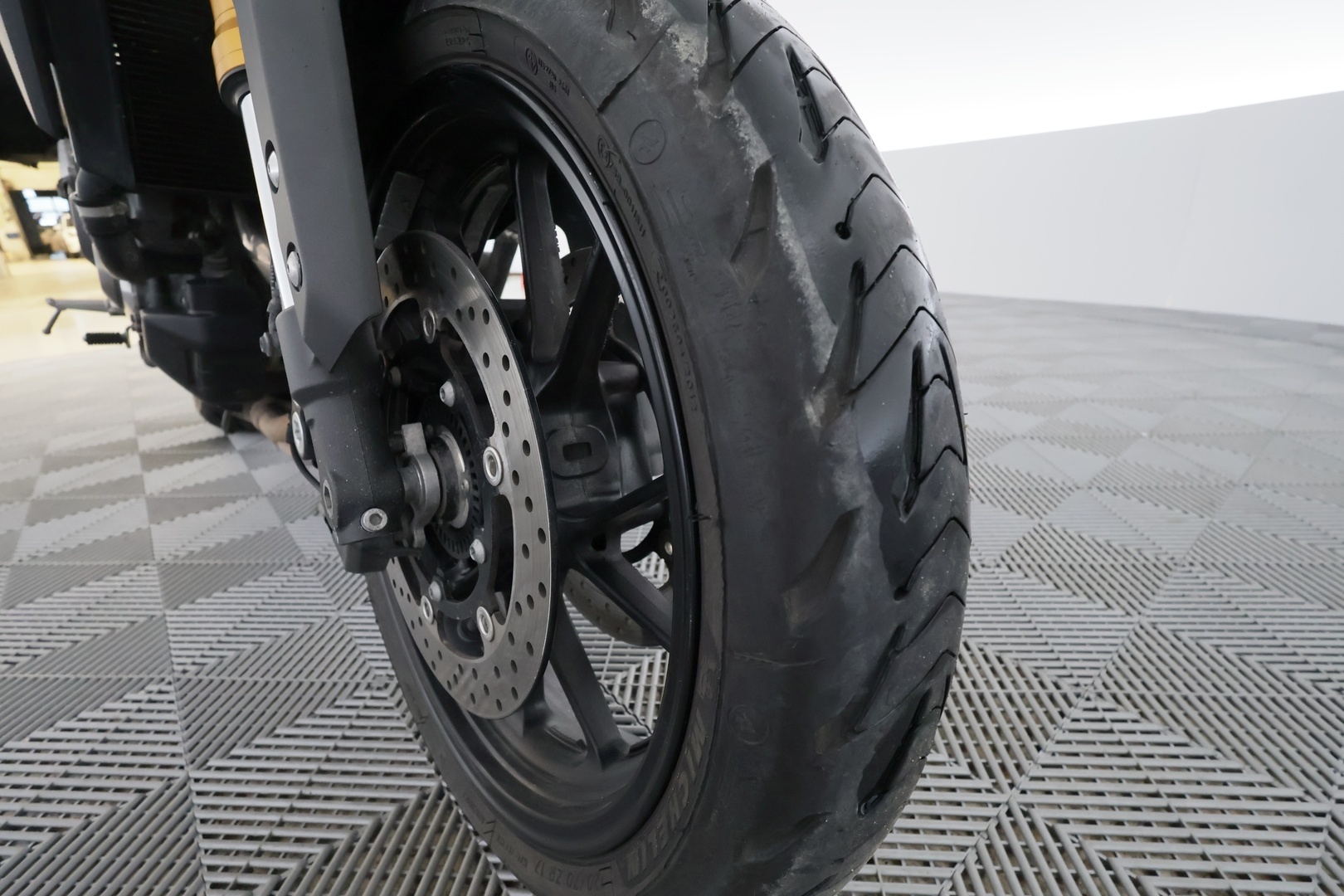 YAMAHA MT-09 2015
