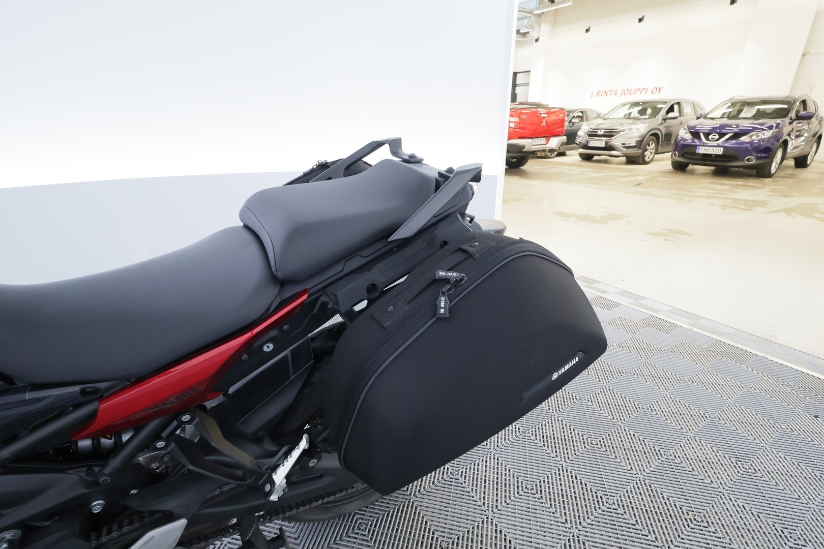 YAMAHA MT-09 2015