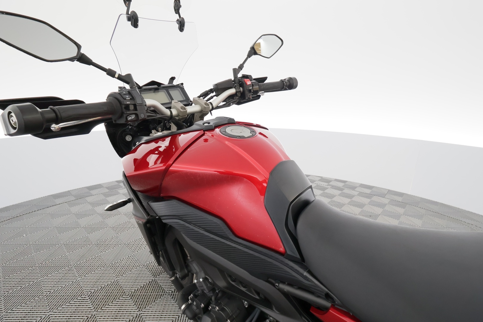 YAMAHA MT-09 2015