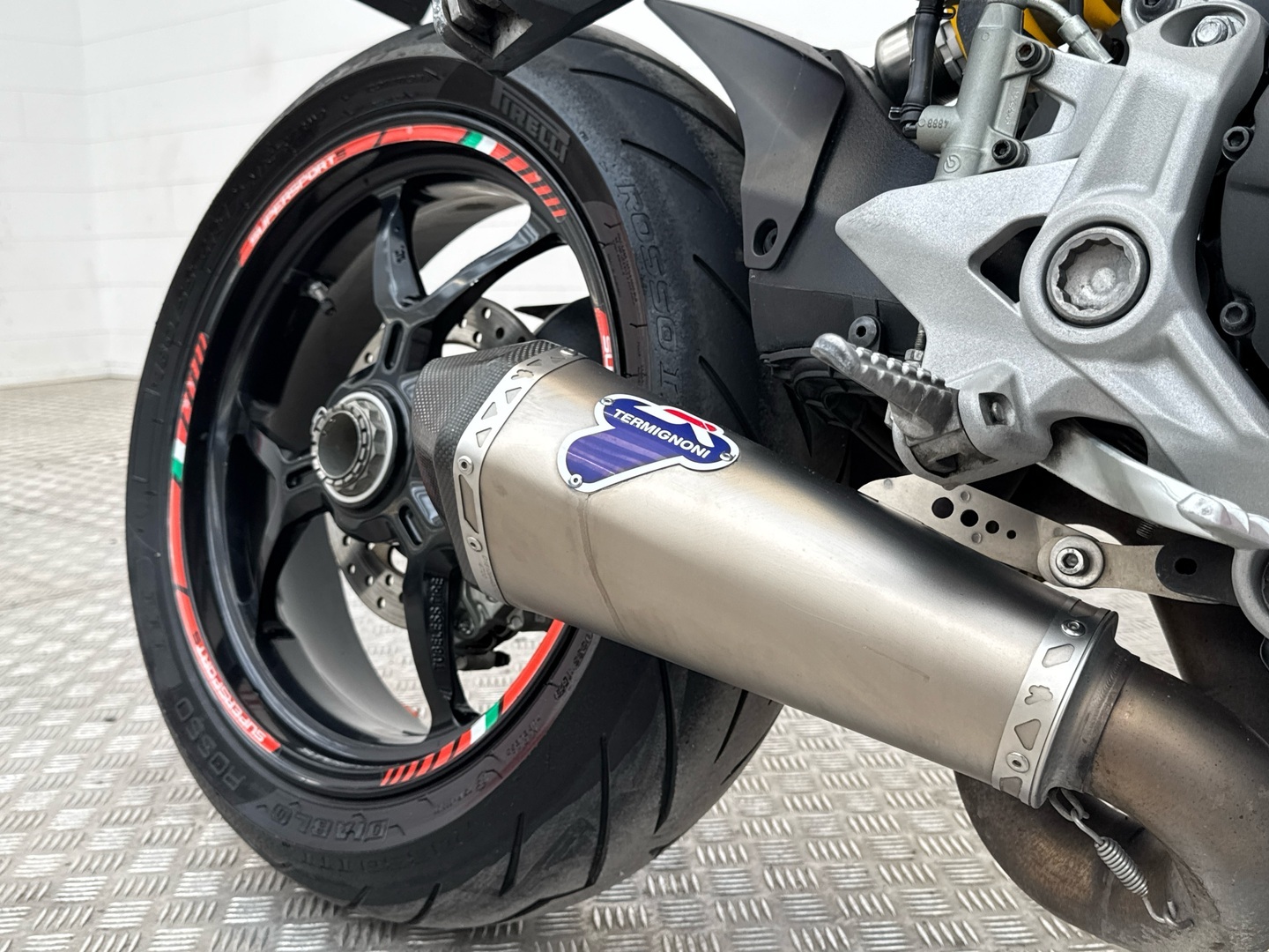 DUCATI SUPERSPORT 2017