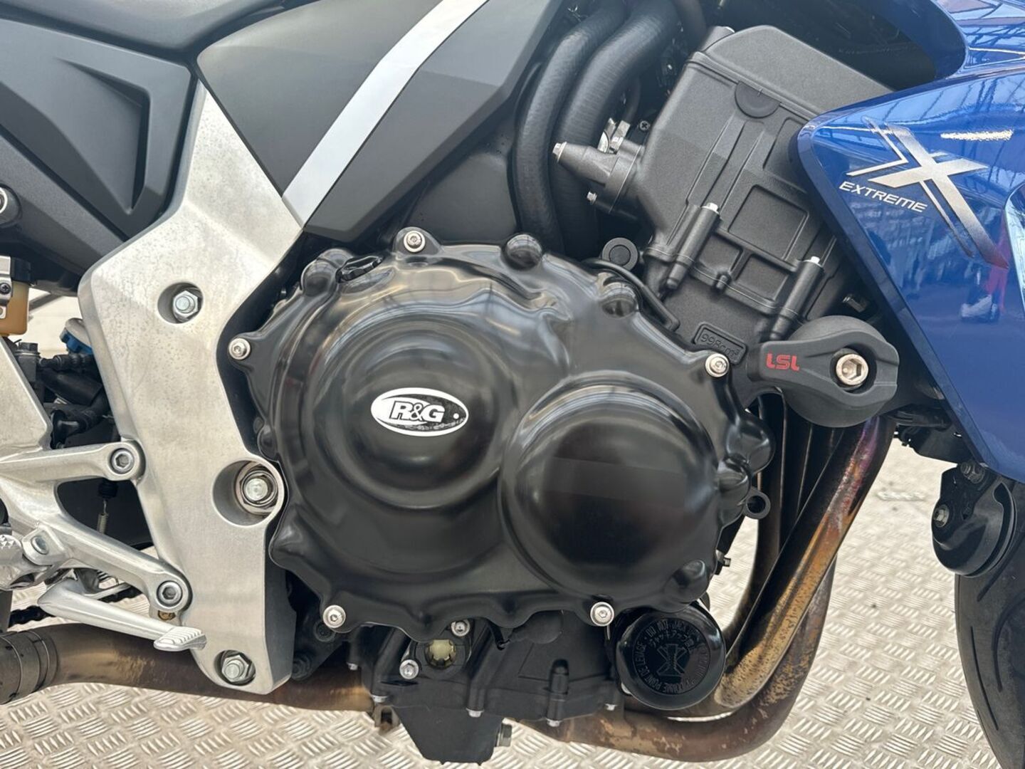 HONDA CB 2012