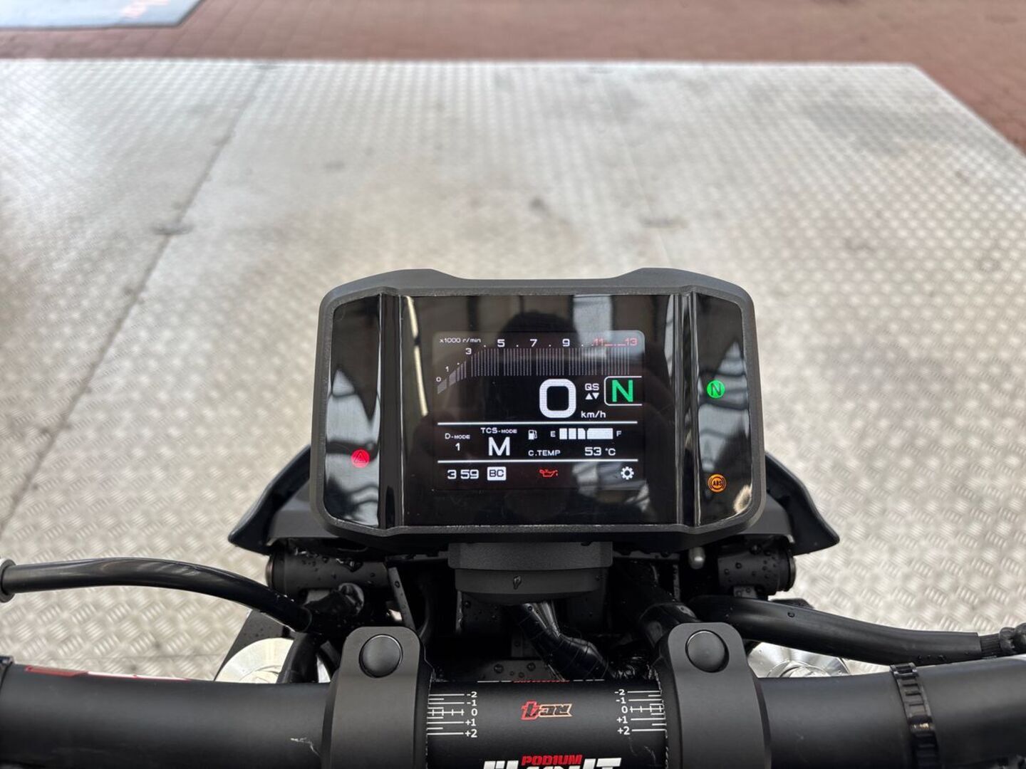 YAMAHA MT-09 2021