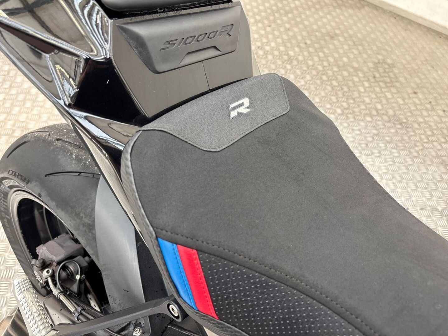 BMW S 2016