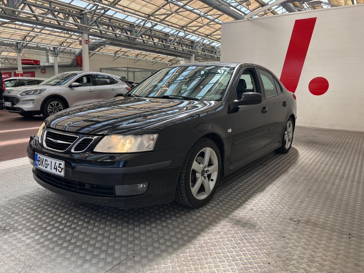 SAAB 9-3 2005