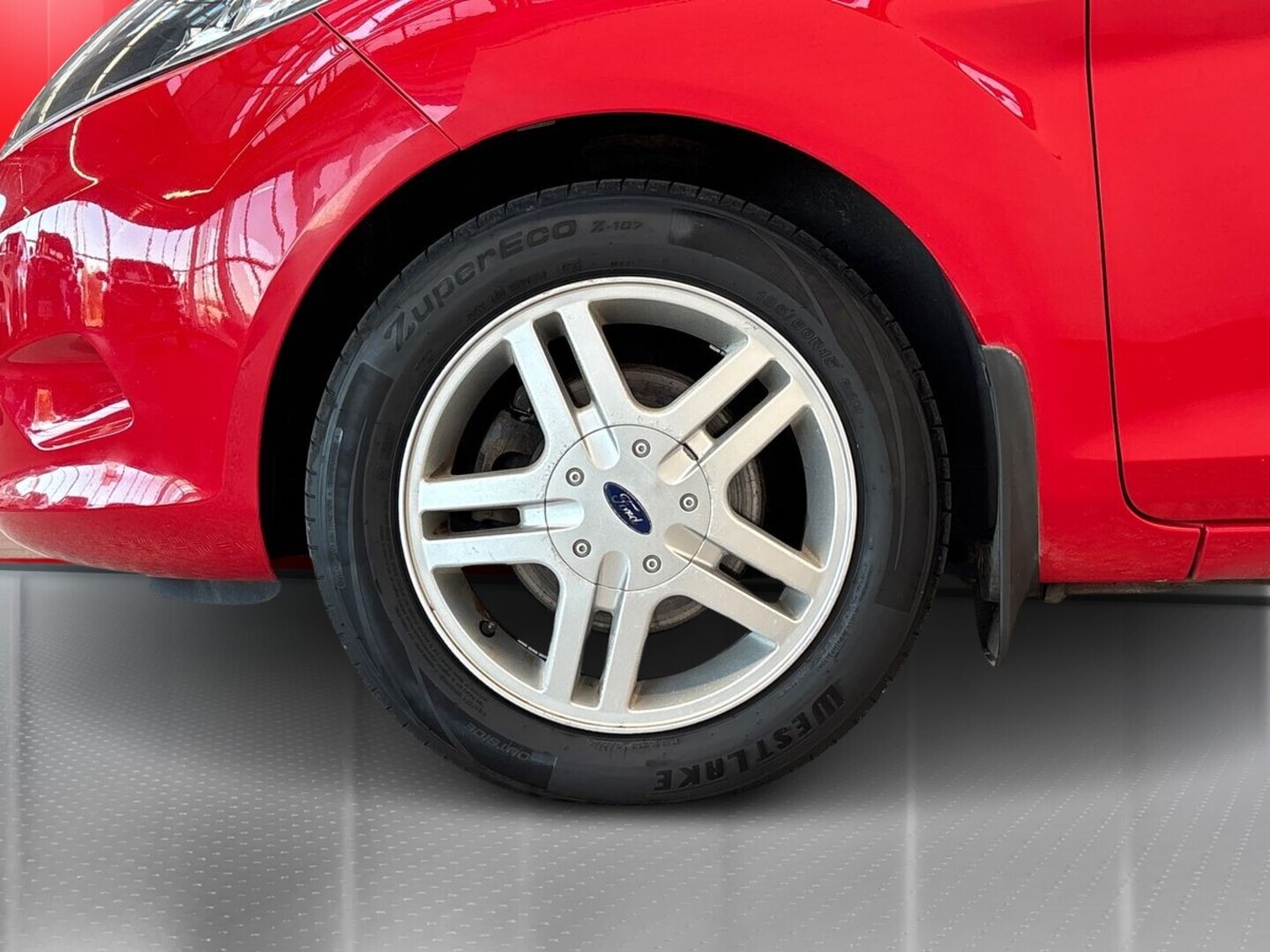FORD Fiesta 2010