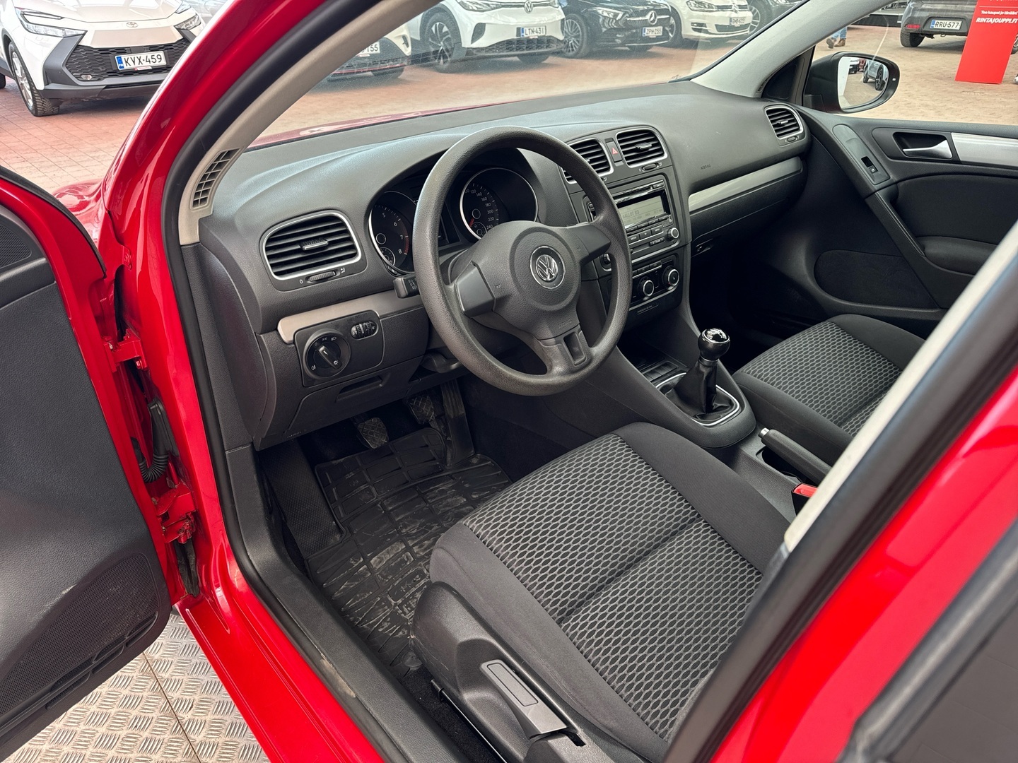 VOLKSWAGEN Golf 2011