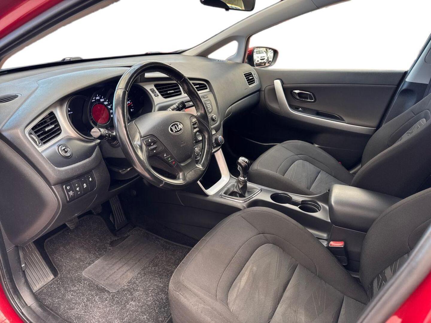 KIA cee'd 2012