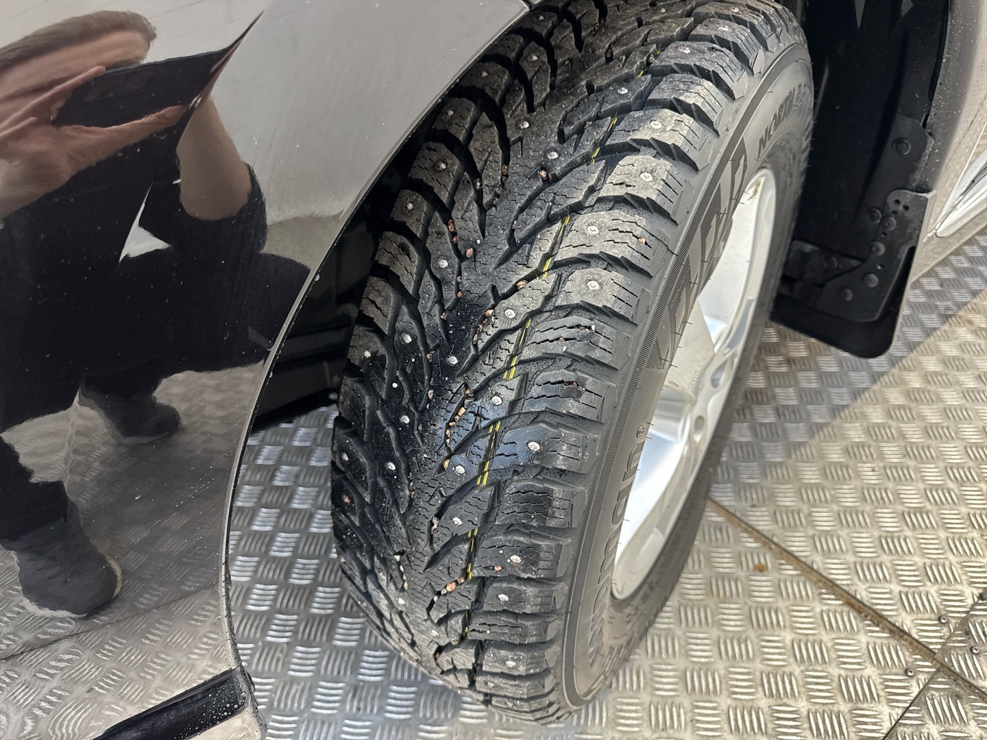 MITSUBISHI Outlander PHEV 2015