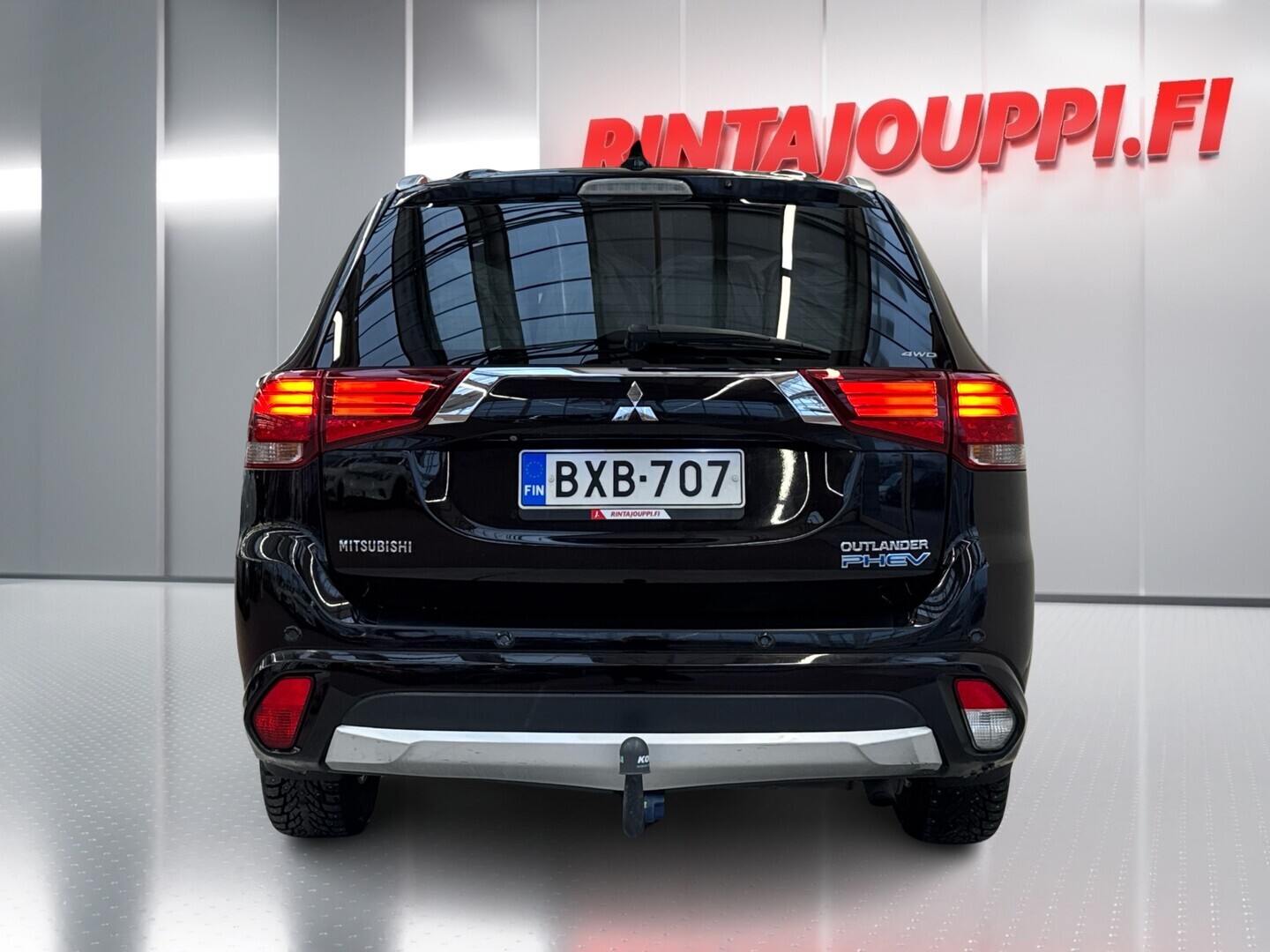 MITSUBISHI Outlander PHEV 2015
