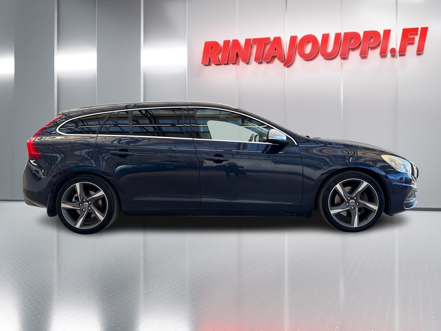 VOLVO V60 2011