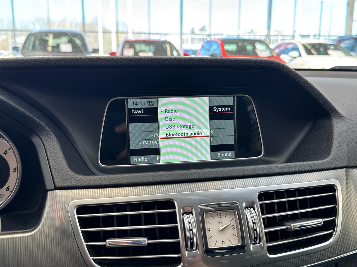 MERCEDES-BENZ E 2015