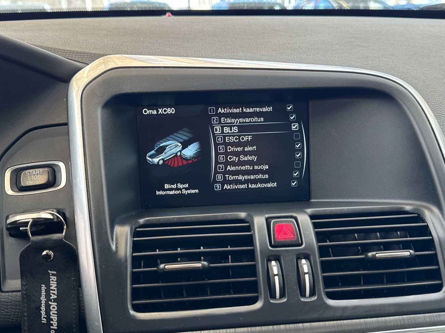 VOLVO XC60 17