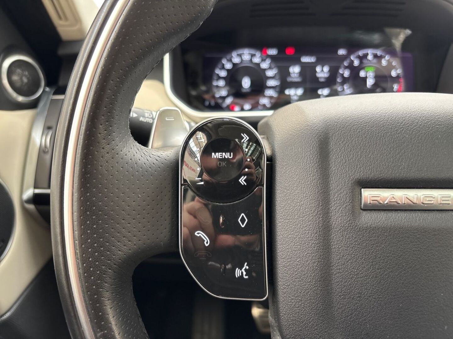 LAND ROVER Range Rover Sport 18