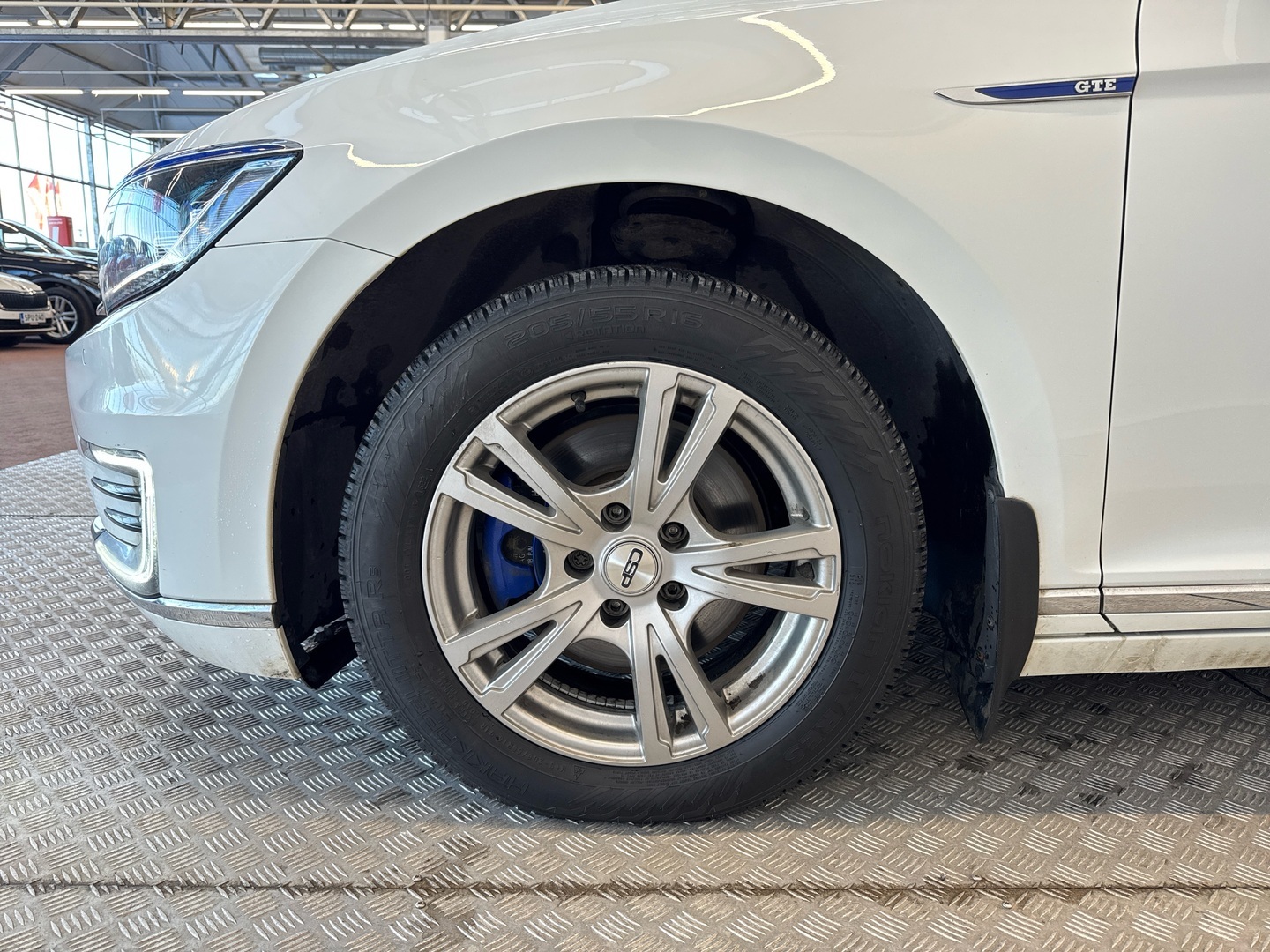 VOLKSWAGEN Passat 2016