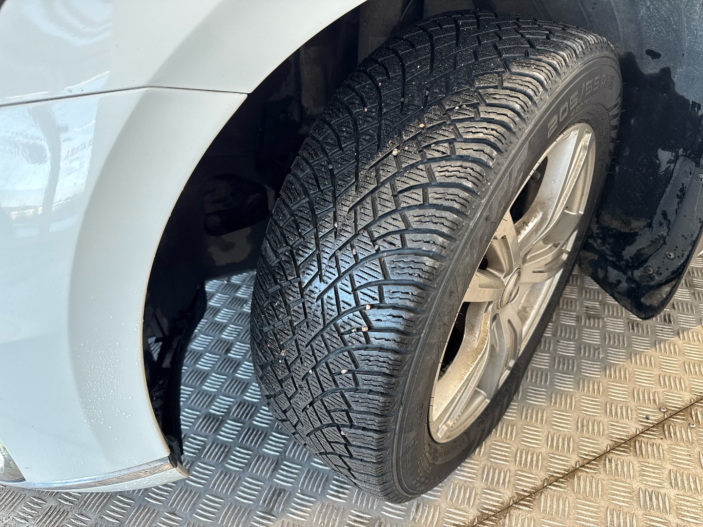 VOLKSWAGEN Passat 2016