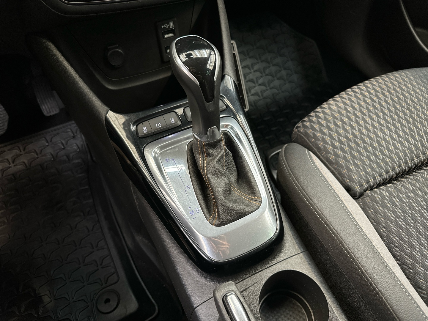 OPEL Crossland X 2019