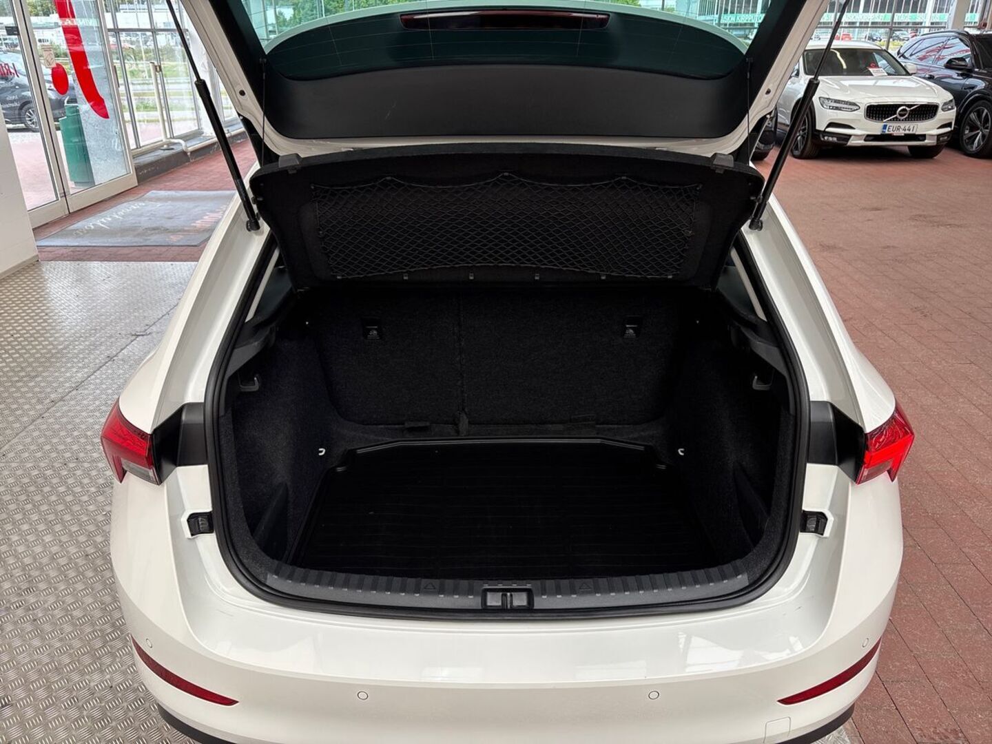 SKODA Scala 11