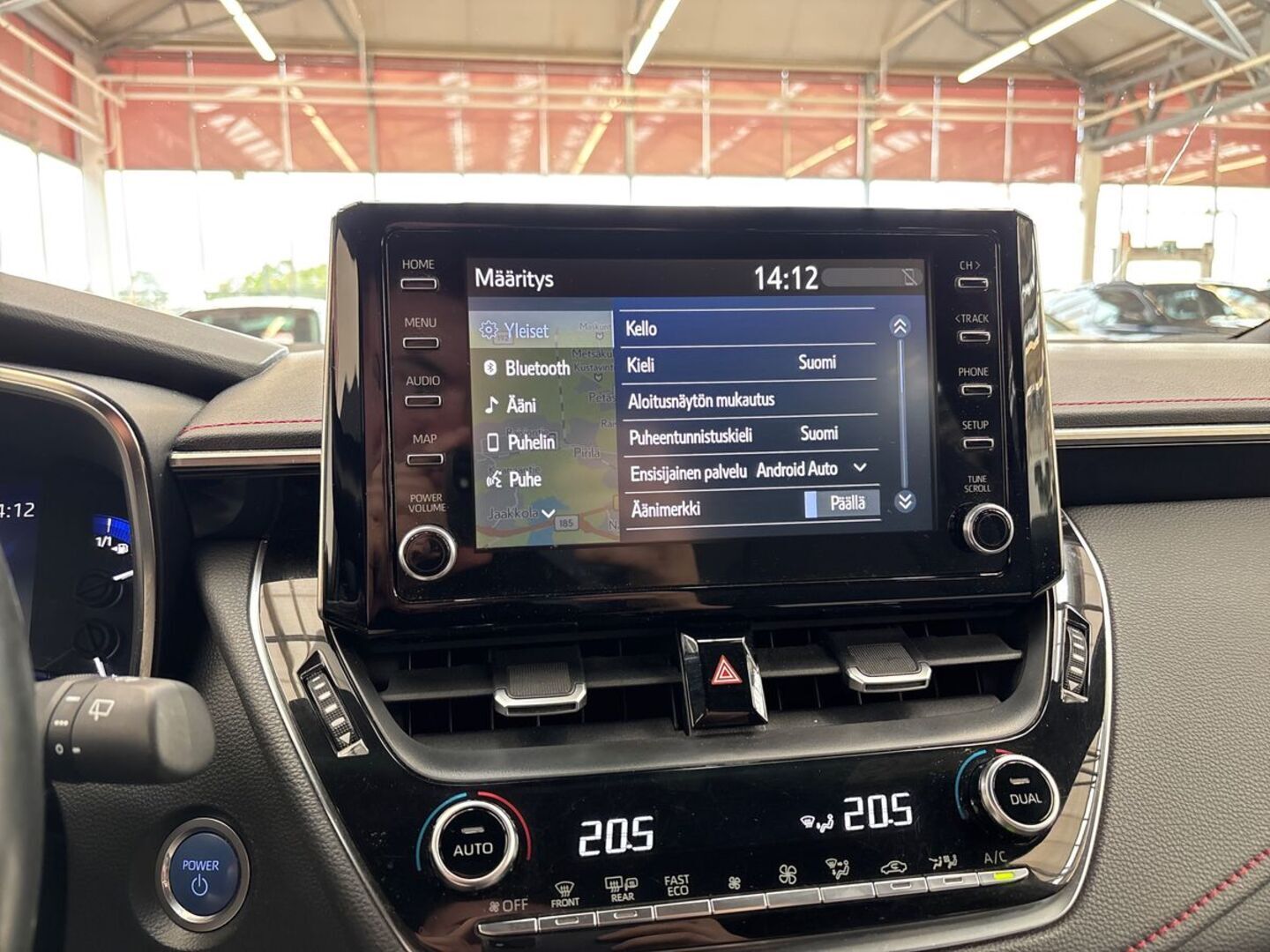 TOYOTA Corolla 24