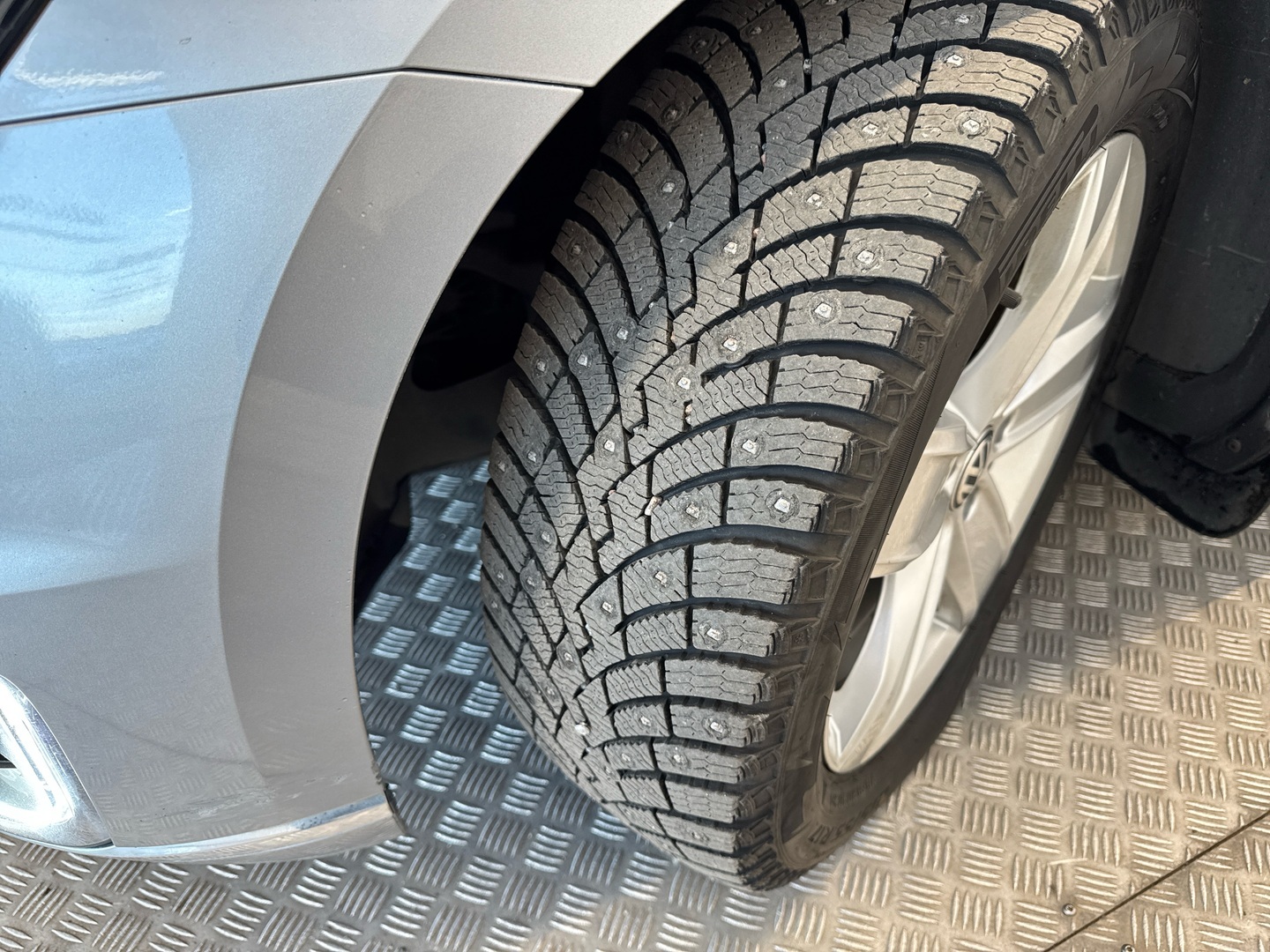 VOLKSWAGEN Passat 2018