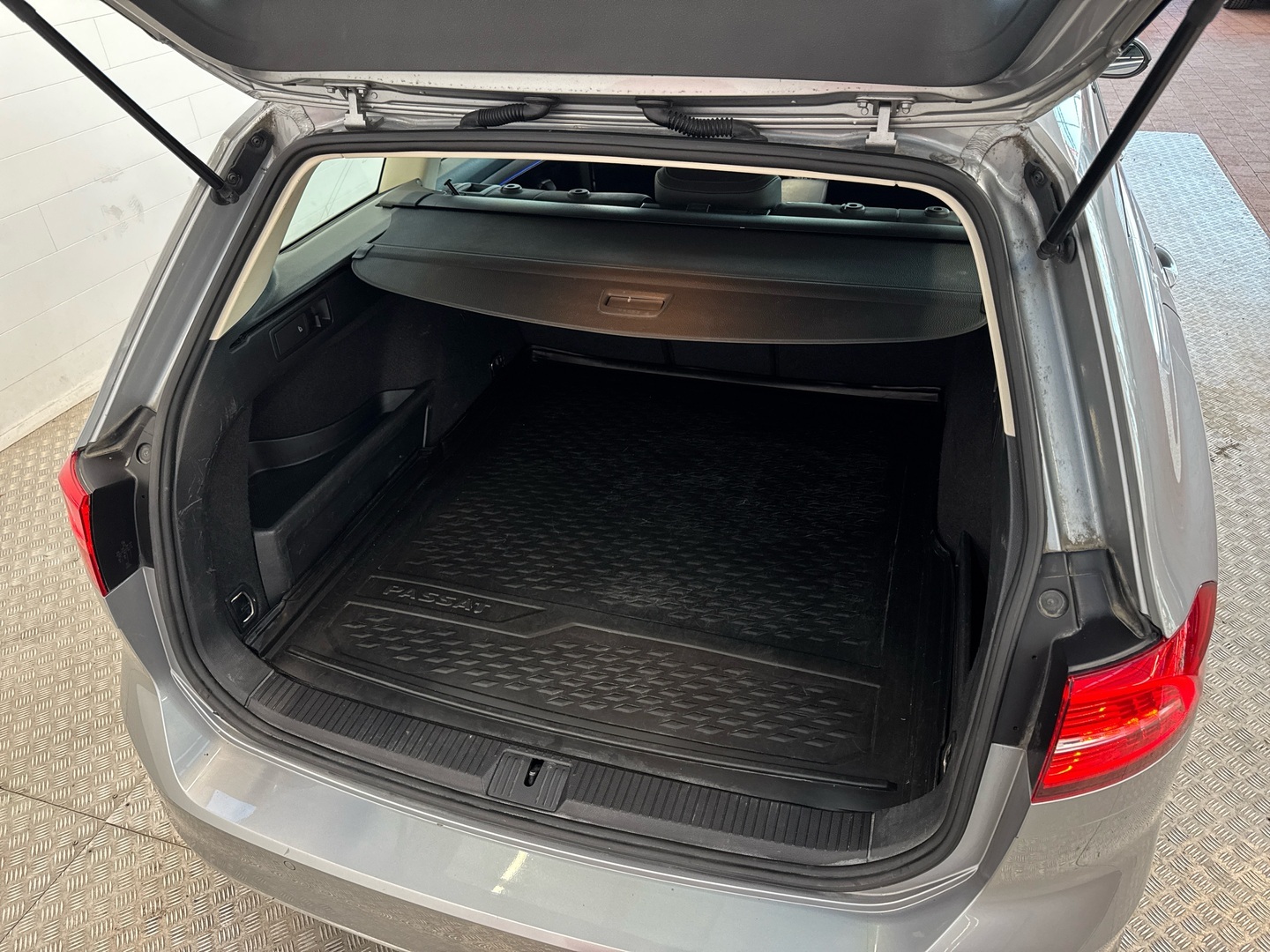 VOLKSWAGEN Passat 2018